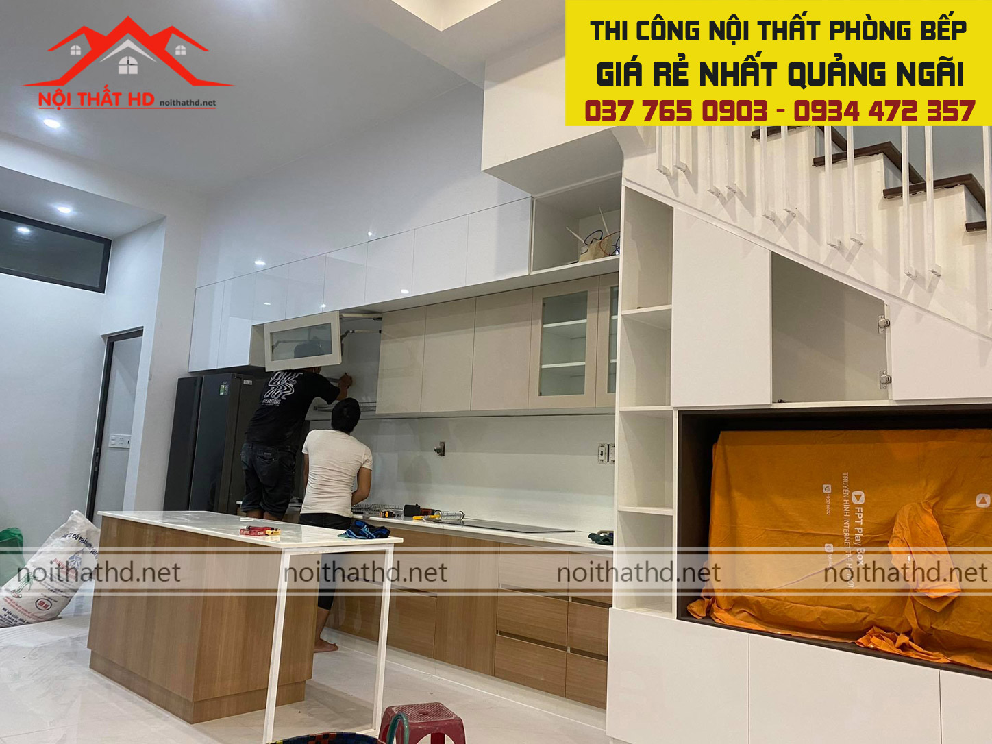 Thi công nội thất phòng bếp kết hợp kệ tivi đẹp giá rẻ tại Mộ Đức - Quảng Ngãi 2021
